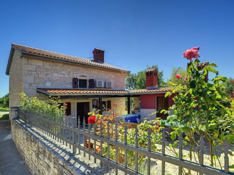 Holiday house with pool in Barban, Pula, Istria Holiday house with pool in Barban, Pula, Istria