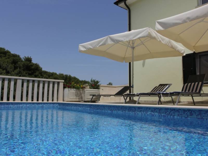 Holiday house with pool Splitska, island Brac, Dalmatia, Croatia 