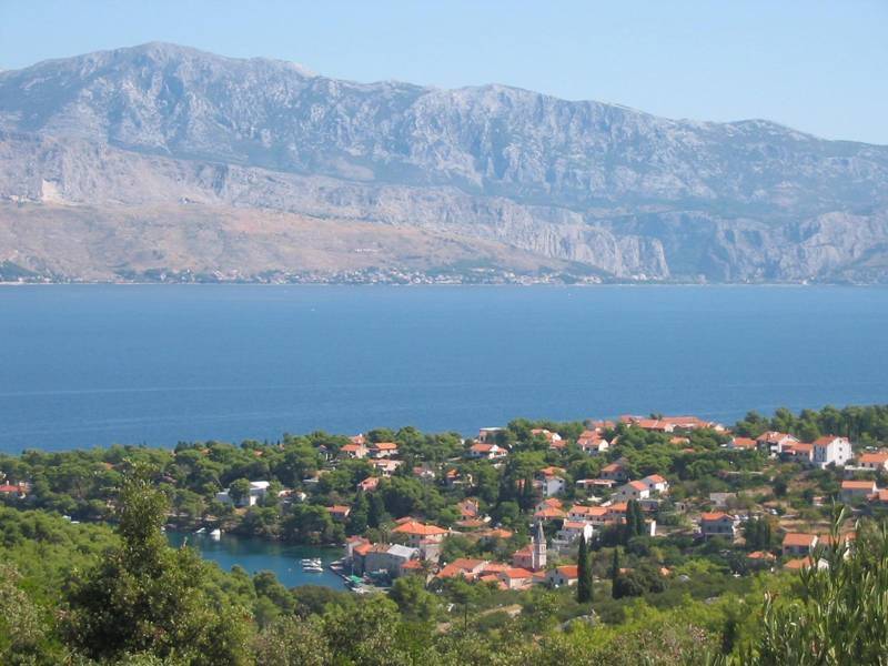 Holiday house with pool Splitska, island Brac, Dalmatia, Croatia 