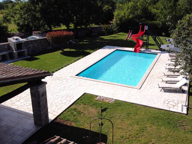 Ferienhaus mit Pool in Kanfanar, Rovinj, Istrien 