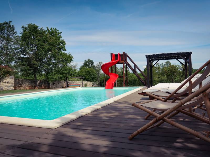 Holiday house with pool in Kanfanar, Rovinj, Istria 