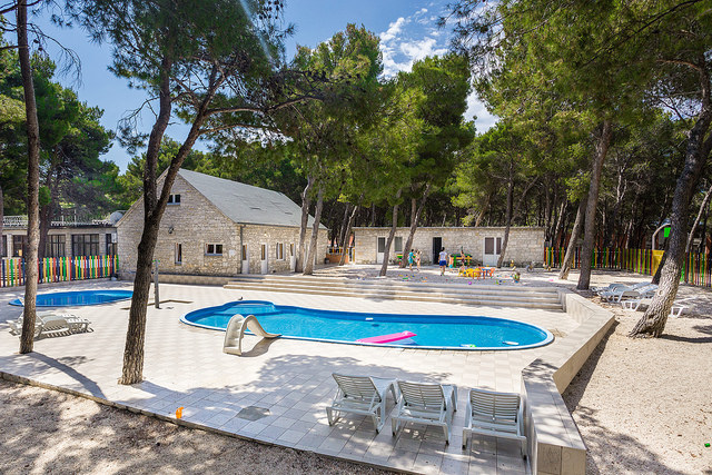 Hotel Zora, Primošten, Hrvaška Hotel Zora, Primošten, Hrvaška