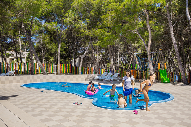 Hotel Zora, Primošten, Hrvaška Hotel Zora, Primošten, Hrvaška