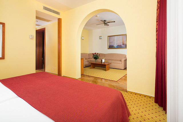 Hotel Zora, Primošten, Hrvaška Hotel Zora, Primošten, Hrvaška
