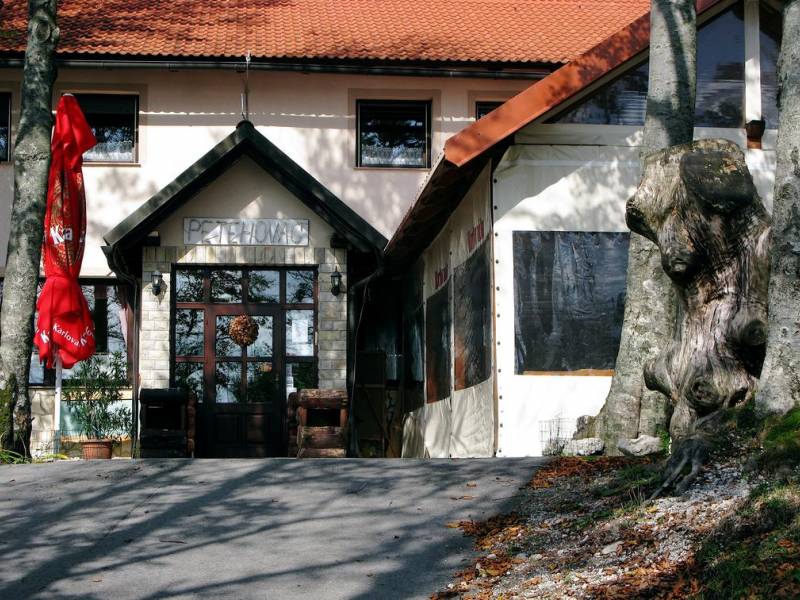 Planinarski Dom Petehovac 