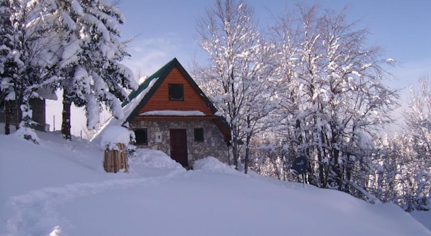 Zabljak Bungalows Zabljak Bungalows Zabljak | Cipa Travel Zabljak Bungalows Zabljak Bungalows Zabljak | Cipa Travel