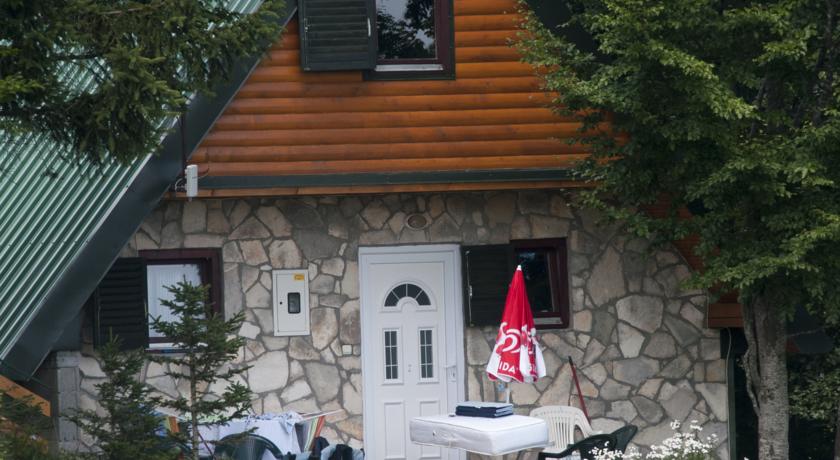 Zabljak Bungalows Zabljak Bungalows Zabljak | Cipa Travel Zabljak Bungalows Zabljak Bungalows Zabljak | Cipa Travel
