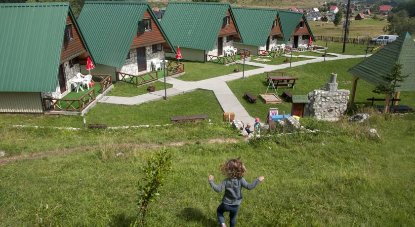 Zabljak Bungalows Zabljak Bungalows Zabljak | Cipa Travel Zabljak Bungalows Zabljak Bungalows Zabljak | Cipa Travel